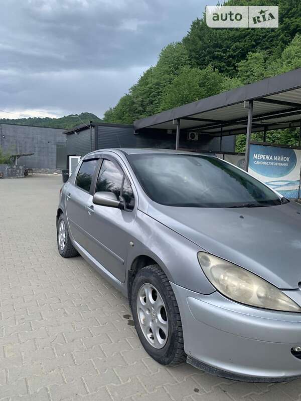 Хетчбек Peugeot 307 2003 в Тячеві