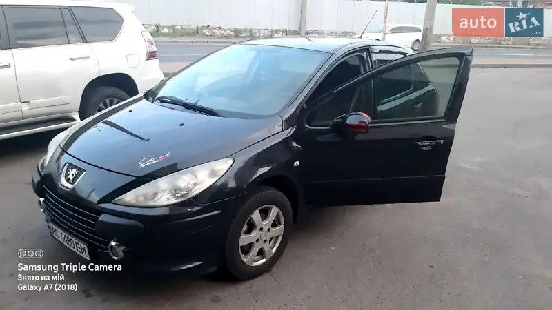 Peugeot 307