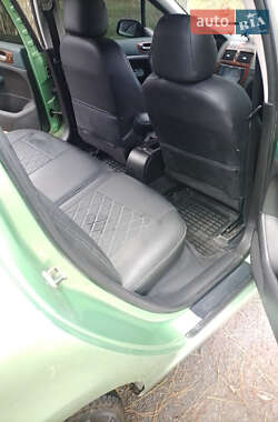 Хэтчбек Peugeot 307 2003 в 