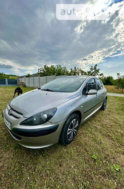 Хэтчбек Peugeot 307 2001 в Лысянке