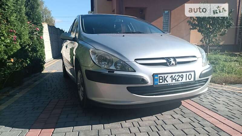 Хетчбек Peugeot 307 2002 в Рівному