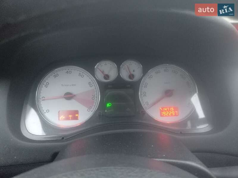 Универсал Peugeot 307 2006 в Кременце