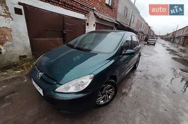 Хетчбек Peugeot 307 2002 в 