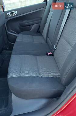 Хэтчбек Peugeot 307 2007 в 