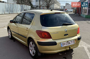 Хетчбек Peugeot 307 2003 в 