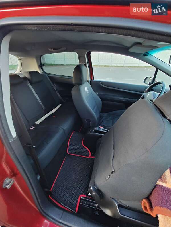Хэтчбек Peugeot 307 2006 в Киеве
