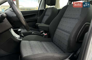 Универсал Peugeot 307 2006 в 