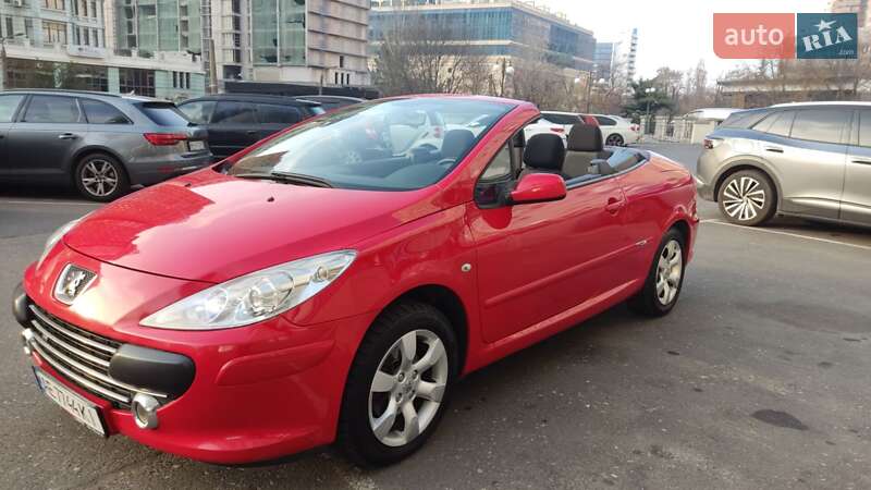 Кабриолет Peugeot 307 2007 в 
