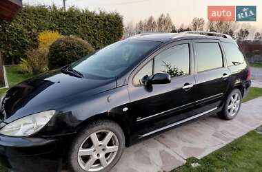 Универсал Peugeot 307 2004 в 