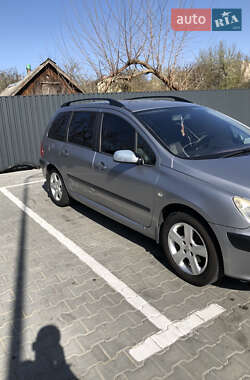Универсал Peugeot 307 2004 в 