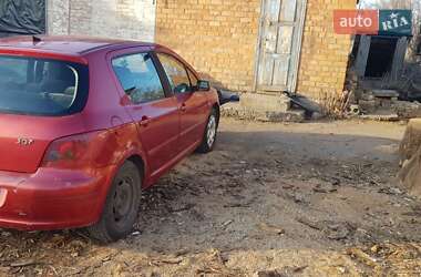 Хэтчбек Peugeot 307 2001 в 