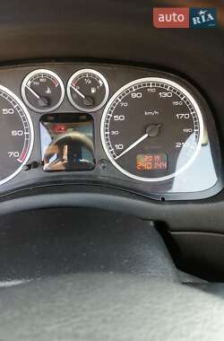 Универсал Peugeot 307 2004 в 