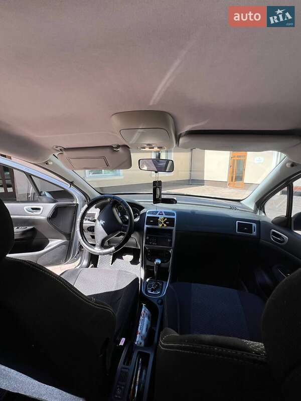 Хетчбек Peugeot 307 2002 в Івано-Франківську