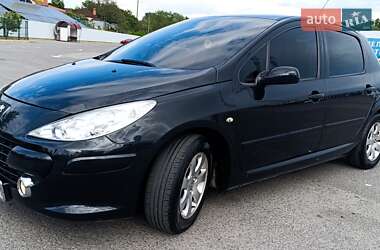 Хетчбек Peugeot 307 2006 в Ужгороді