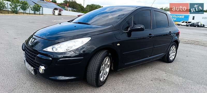Хетчбек Peugeot 307 2006 в 