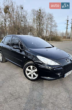 Хетчбек Peugeot 307 2005 в Володимирі