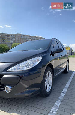 Универсал Peugeot 307 2006 в 
