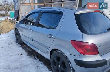Хэтчбек Peugeot 307 2003 в 