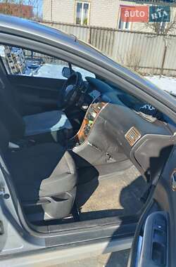Хэтчбек Peugeot 307 2003 в 