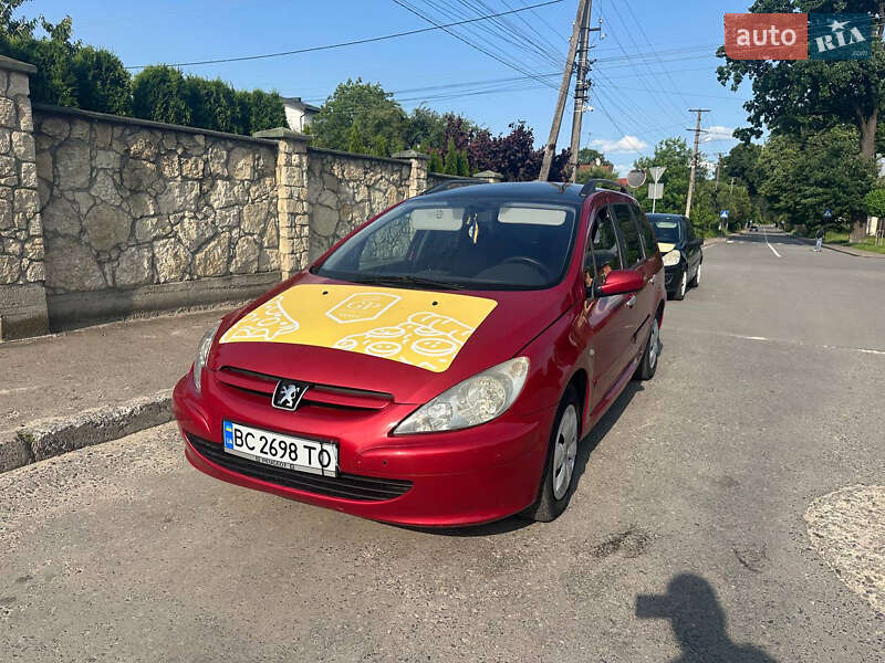 Универсал Peugeot 307 2004 в 