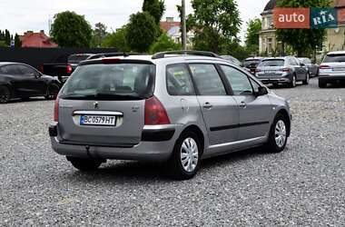 Универсал Peugeot 307 2005 в 