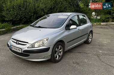 Хэтчбек Peugeot 307 2003 в 