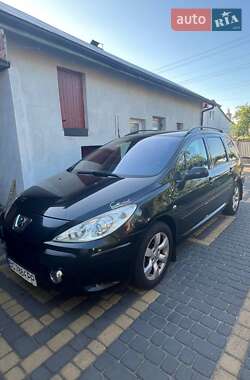 Универсал Peugeot 307 2007 в Новом Ярычеве