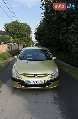 Хетчбек Peugeot 307 2003 в Чернівцях