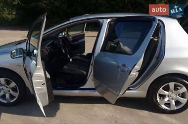 Хэтчбек Peugeot 307 2006 в 