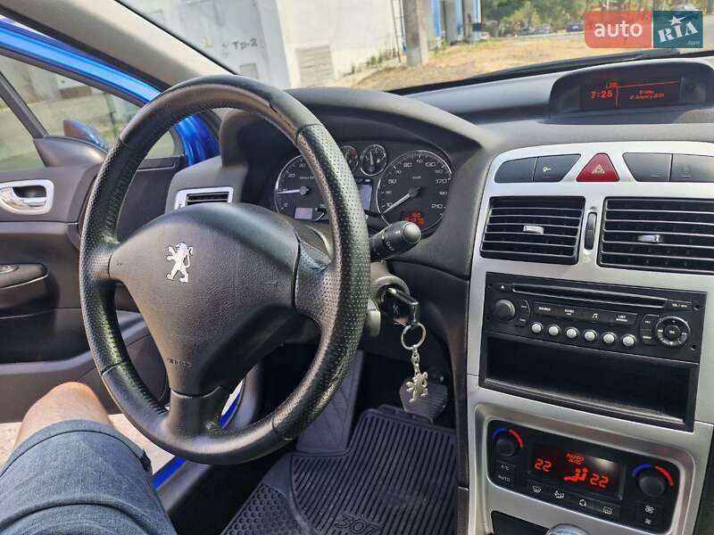 Хетчбек Peugeot 307 2006 в Миколаєві