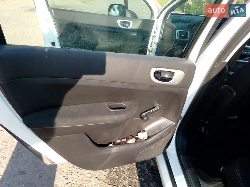Универсал Peugeot 307 2007 в Ровно