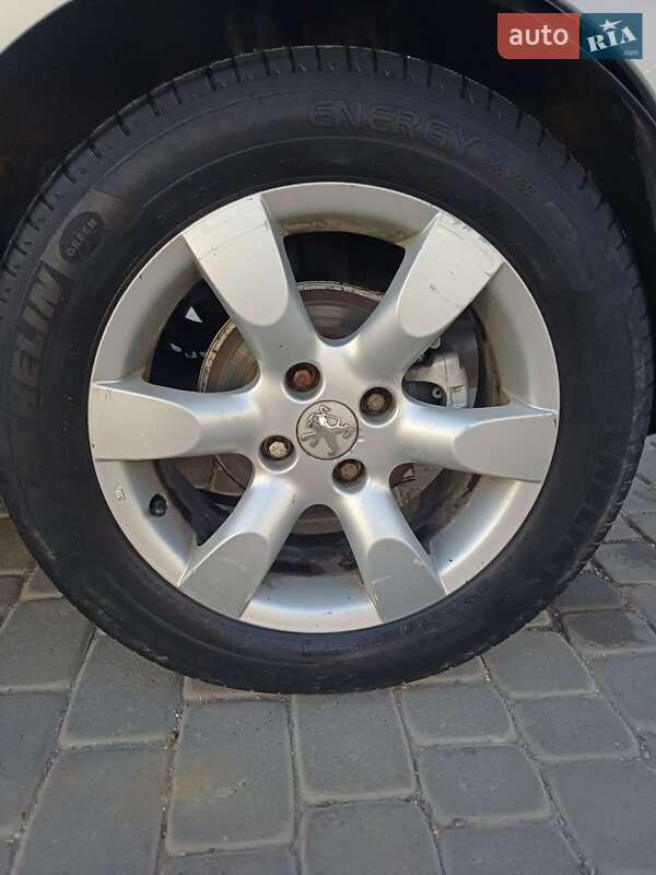 Універсал Peugeot 307 2006 в Городку