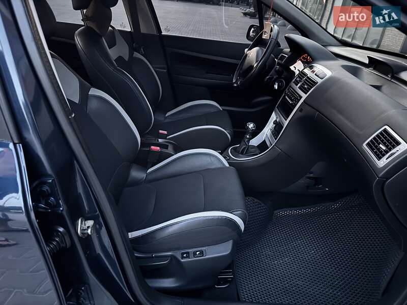 Хэтчбек Peugeot 307 2007 в Тернополе