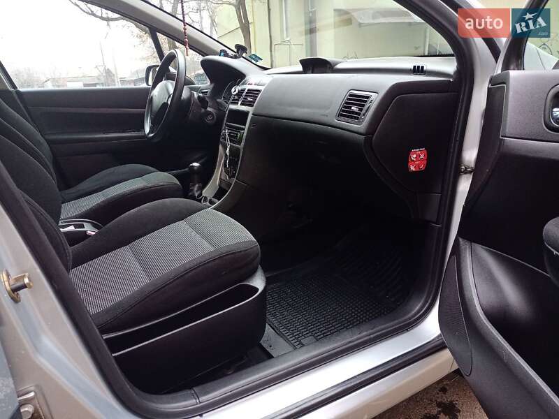 Універсал Peugeot 307 2004 в Івано-Франківську