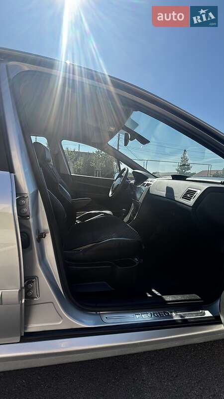 Хетчбек Peugeot 307 2003 в Запоріжжі