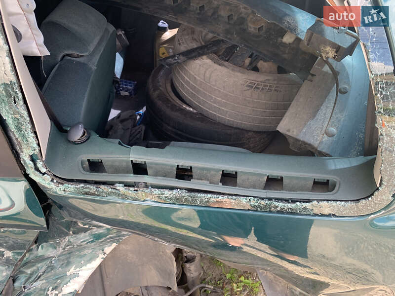 Универсал Peugeot 307 2002 в Чайках