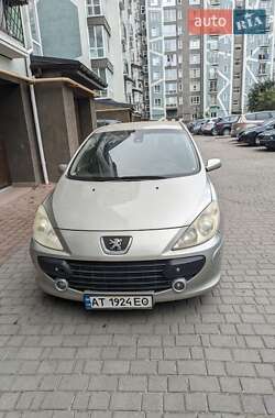 Хэтчбек Peugeot 307 2006 в Ивано-Франковске