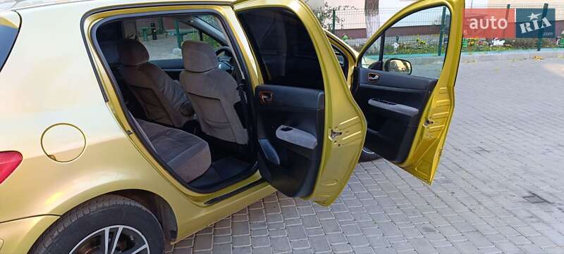 Хетчбек Peugeot 307 2003 в Одесі