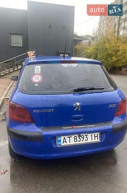 Хэтчбек Peugeot 307 2002 в 