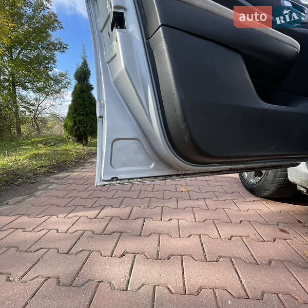 Хэтчбек Peugeot 307 2002 в Хмельницком фото 11 Хэтчбек Peugeot 307 2002 в Хмельницком