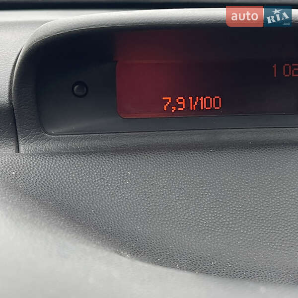 Хэтчбек Peugeot 307 2002 в Хмельницком фото 9 Хэтчбек Peugeot 307 2002 в Хмельницком