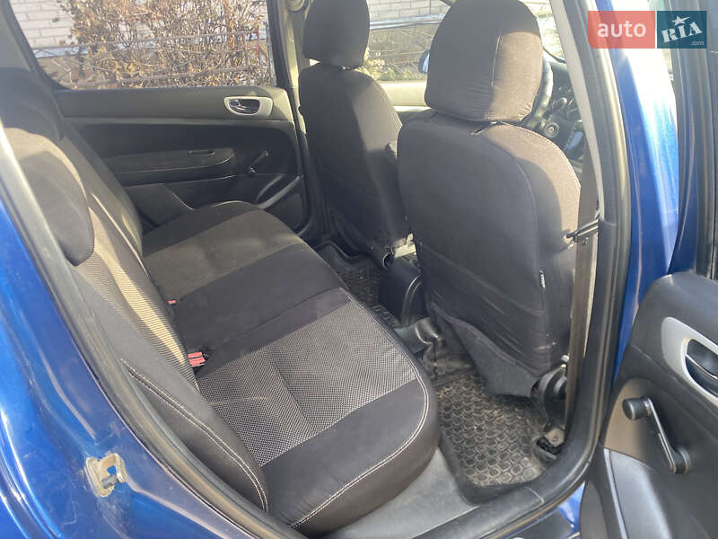 Хетчбек Peugeot 307 2005 в Сумах