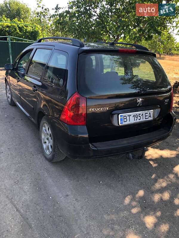 Универсал Peugeot 307 2007 в Великой Александровке