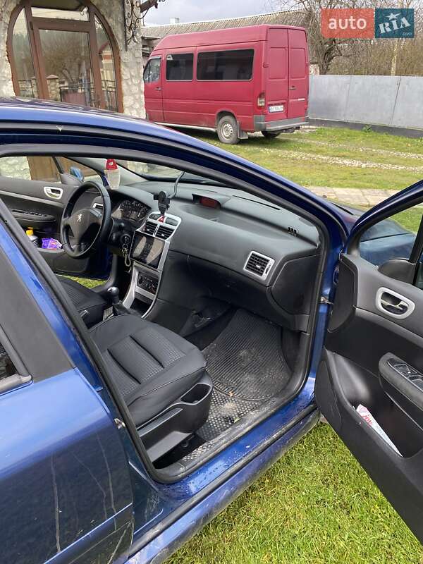 Хетчбек Peugeot 307 2005 в Почаєві