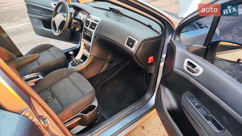 Универсал Peugeot 307 2008 в Ровно