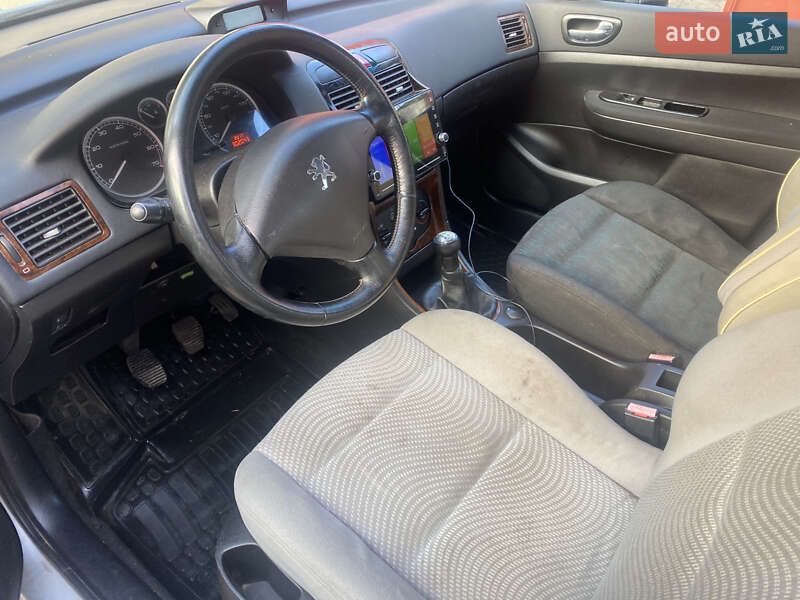 Хэтчбек Peugeot 307 2004 в Харькове