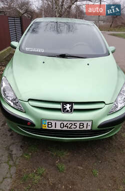 Хетчбек Peugeot 307 2003 в Градизьку