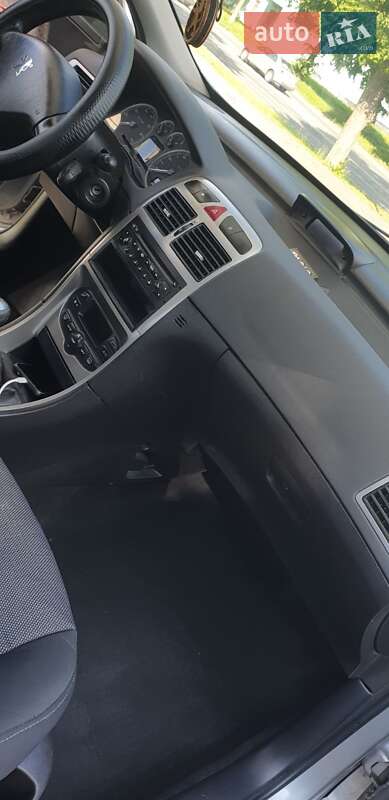 Універсал Peugeot 307 2004 в Хмельницькому