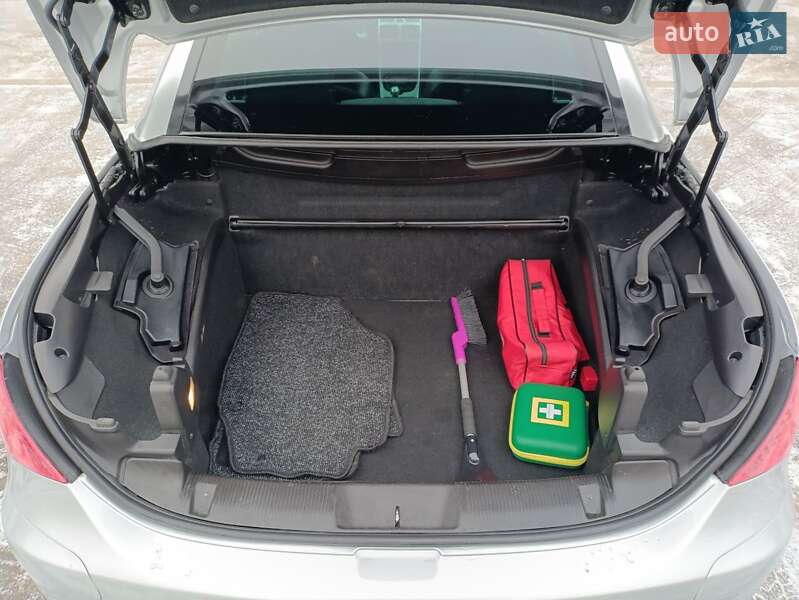 Кабріолет Peugeot 307 2003 в Лубнах