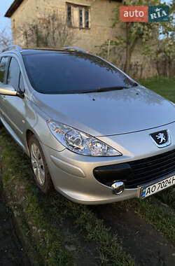 Универсал Peugeot 307 2006 в Ужгороде
